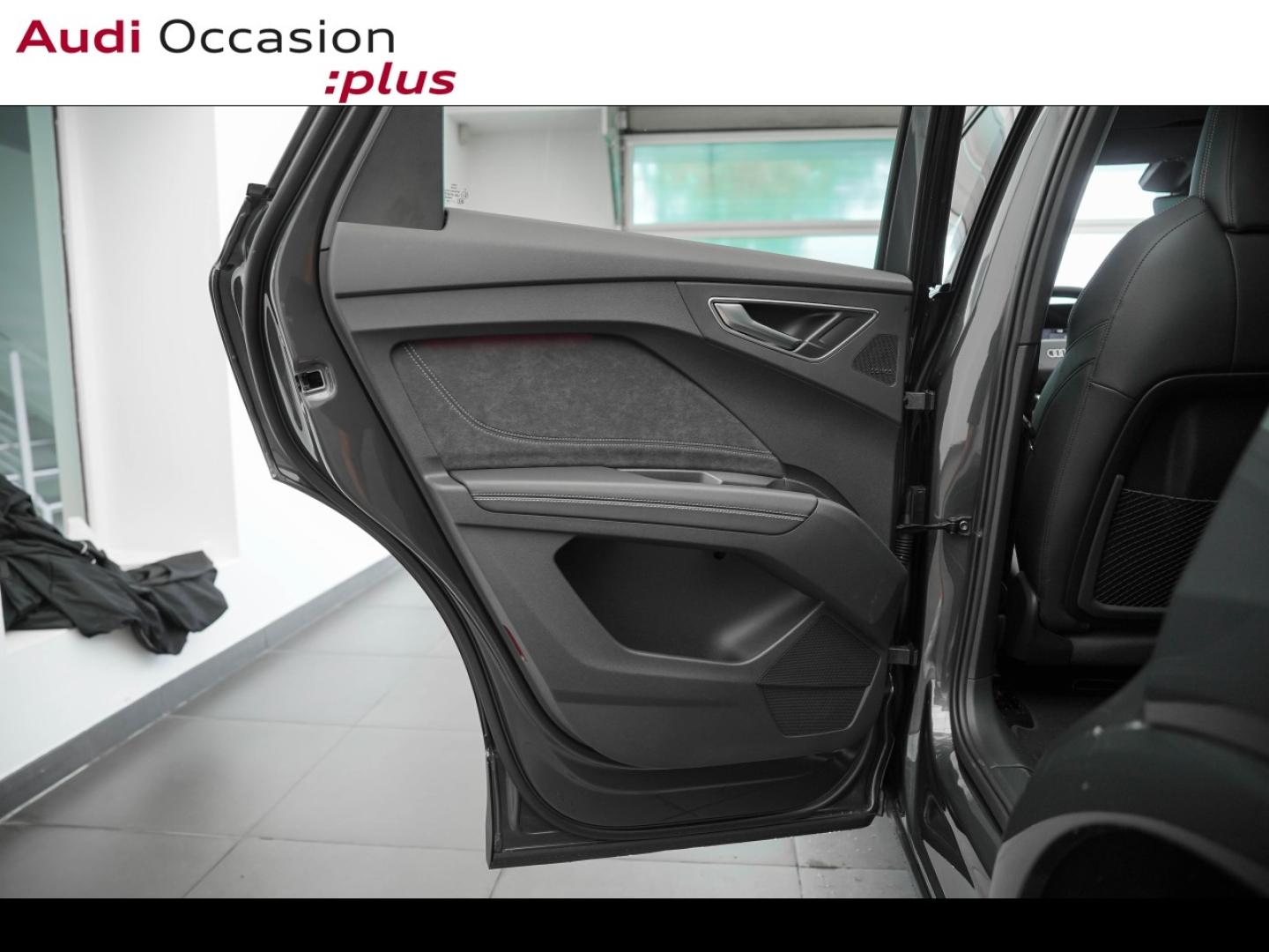 Voitures occasions Audi Q4 Sportback e-tron Base Montigny-le-Bretonneux