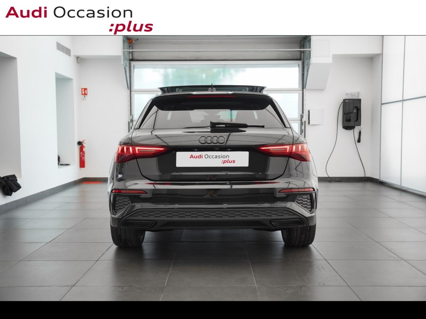 Voitures occasions Audi A3 Sportback S line Montigny-le-Bretonneux
