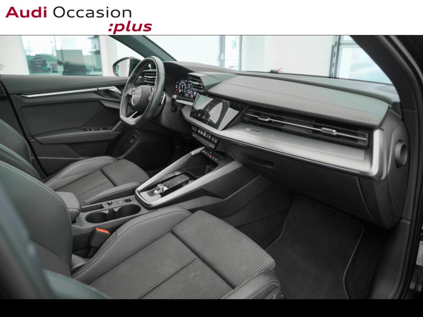 Voitures occasions Audi A3 Sportback S line Montigny-le-Bretonneux