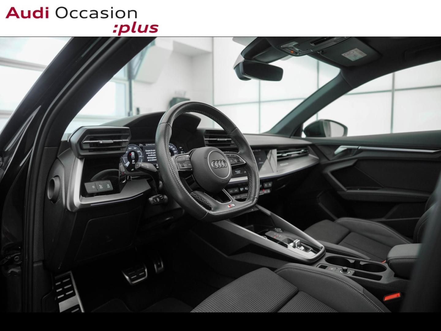 Voitures occasions Audi A3 Sportback S line Montigny-le-Bretonneux