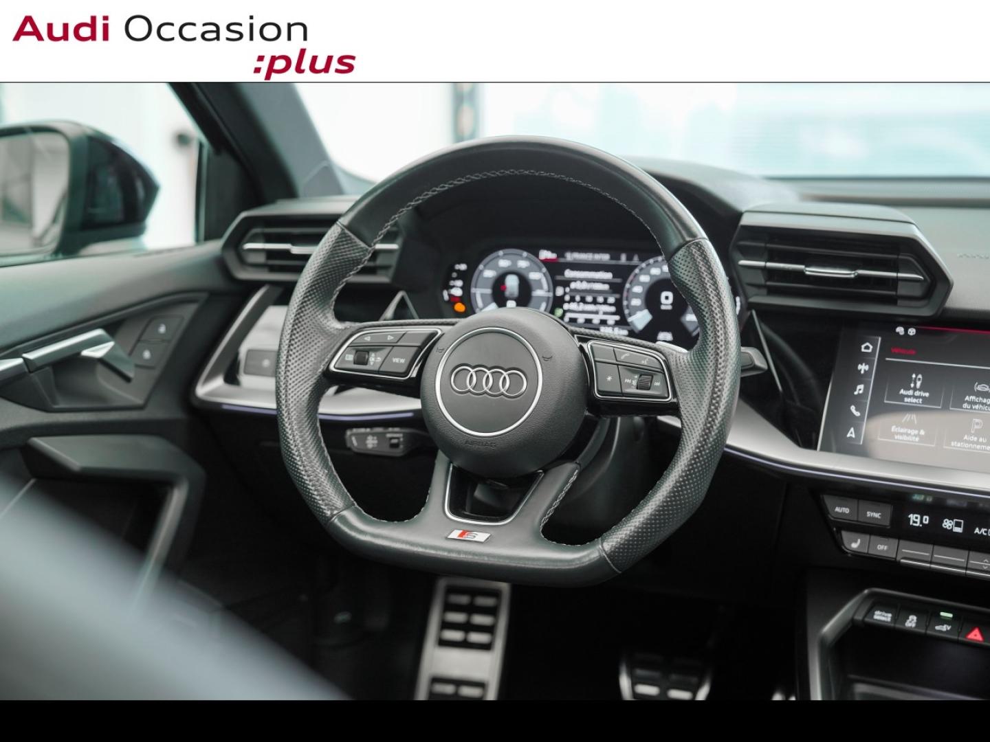 Voitures occasions Audi A3 Sportback S line Montigny-le-Bretonneux