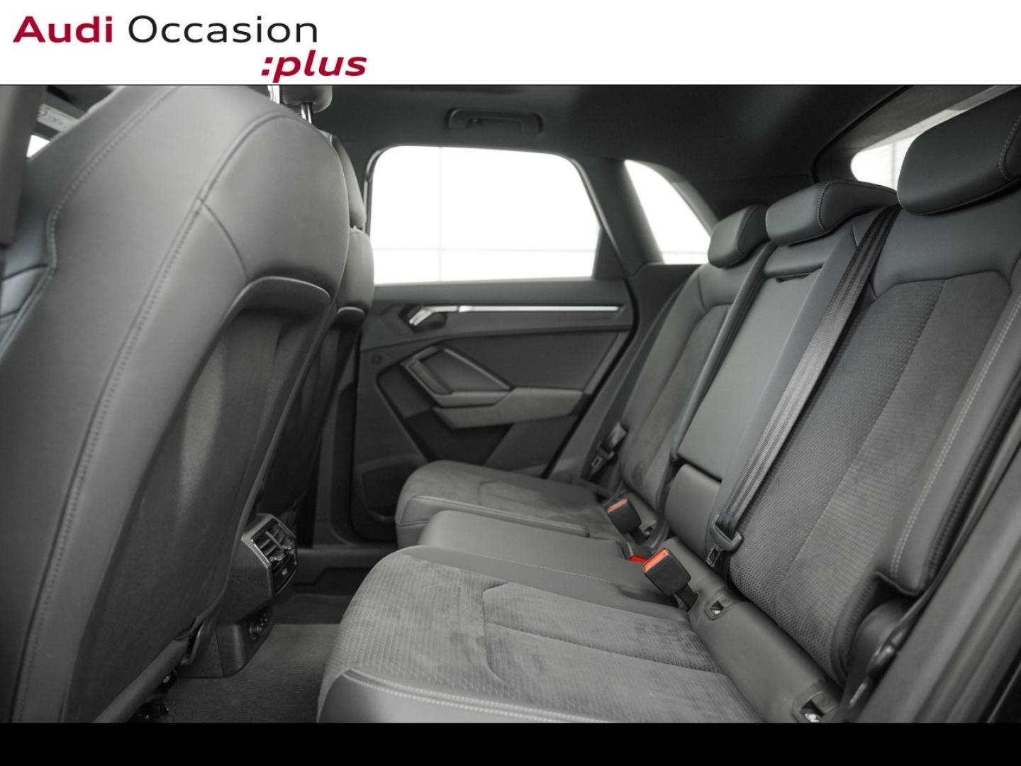 Voitures occasions Audi Q3 S line Montigny-le-Bretonneux