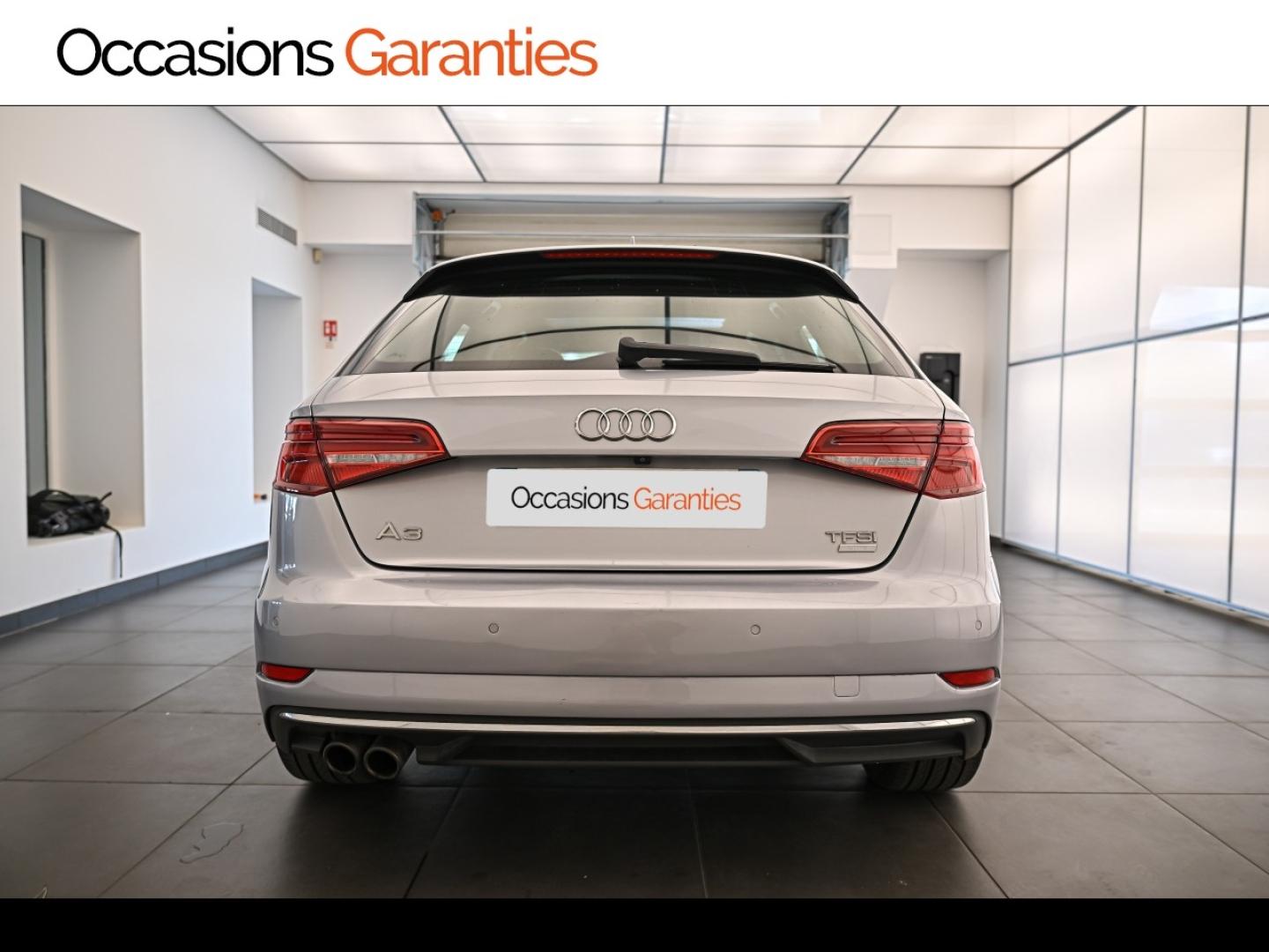 Voitures occasions Audi A3 Sportback Design luxe Montigny-le-Bretonneux