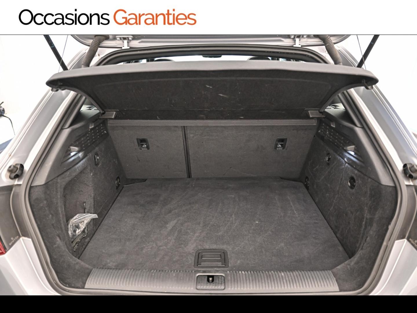 Voitures occasions Audi A3 Sportback Design luxe Montigny-le-Bretonneux