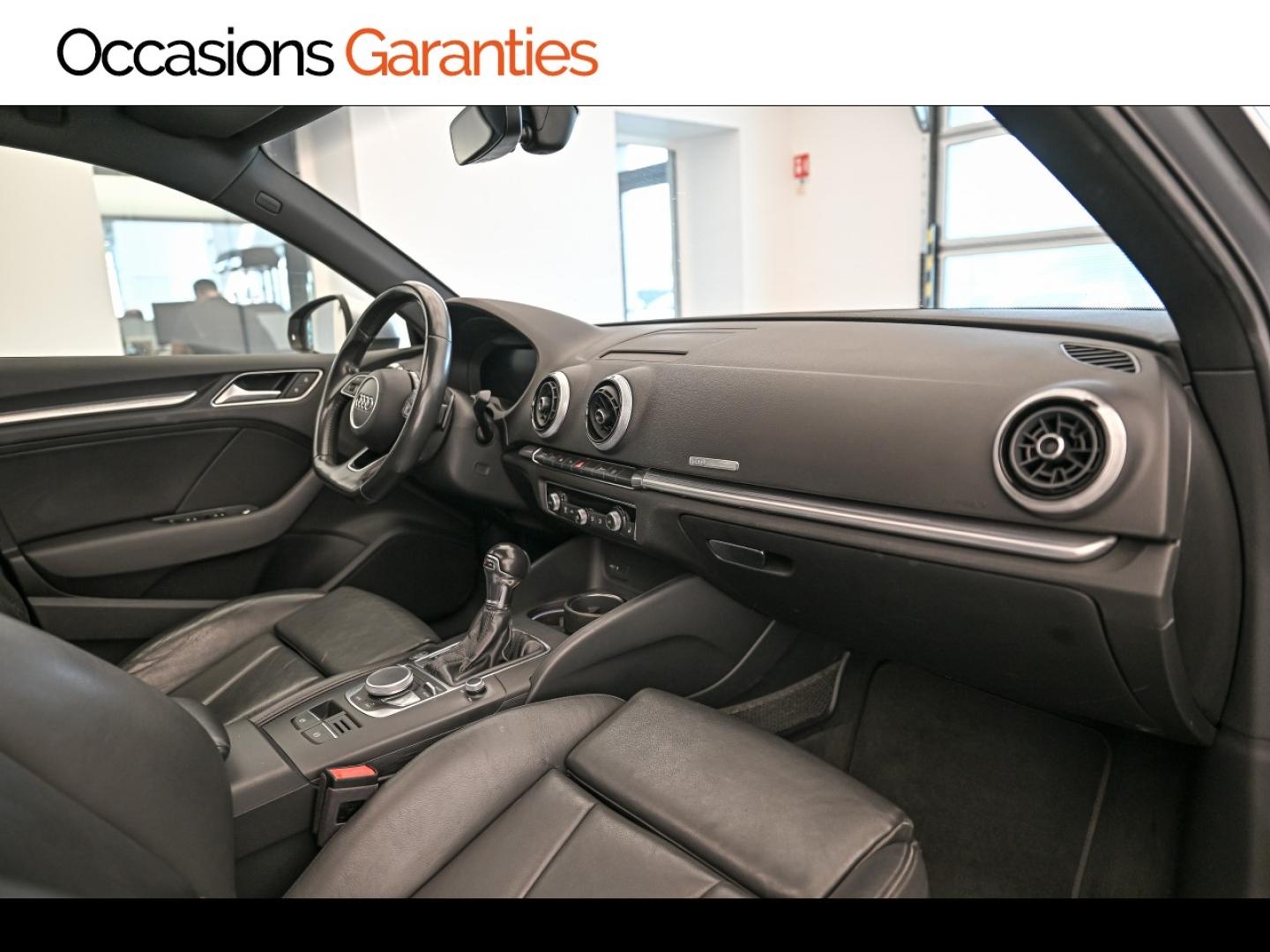 Voitures occasions Audi A3 Sportback Design luxe Montigny-le-Bretonneux
