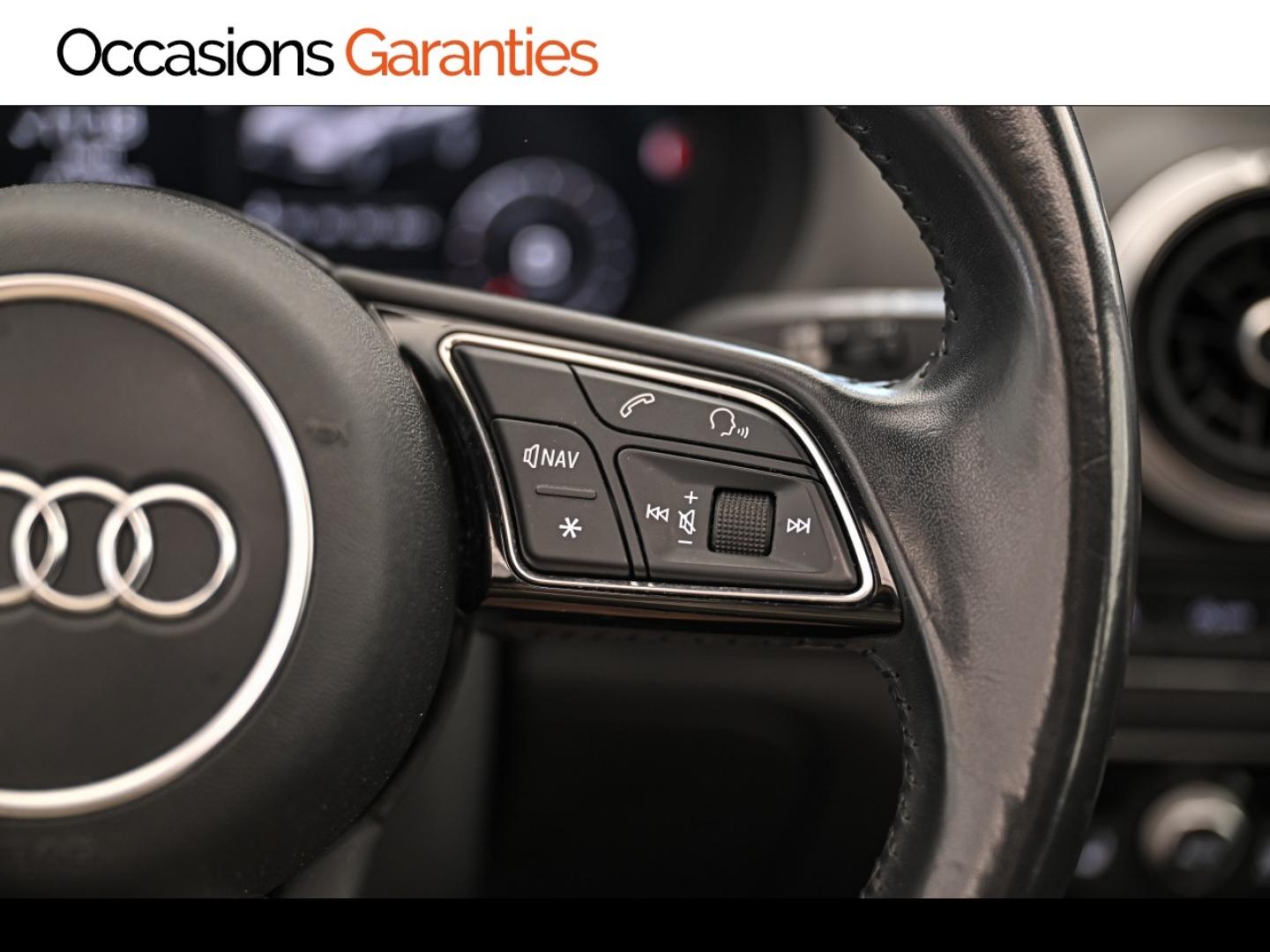 Voitures occasions Audi A3 Sportback Design luxe Montigny-le-Bretonneux