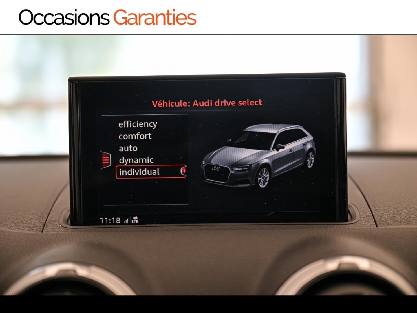 Voitures occasions Audi A3 Sportback Design luxe Montigny-le-Bretonneux