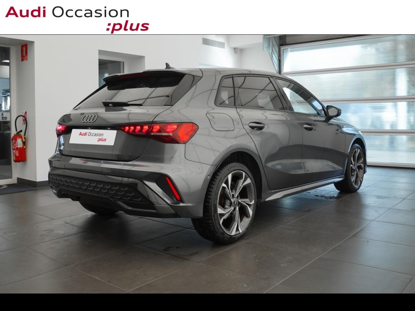 Voitures occasions Audi A3 Sportback S line Montigny-le-Bretonneux