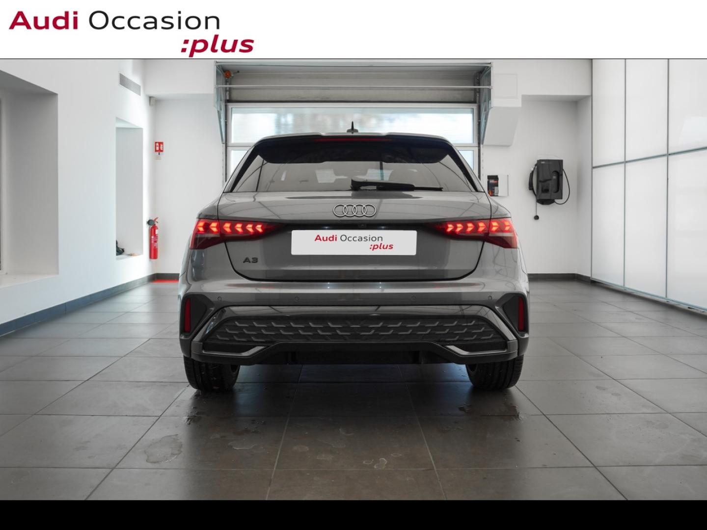 Voitures occasions Audi A3 Sportback S line Montigny-le-Bretonneux