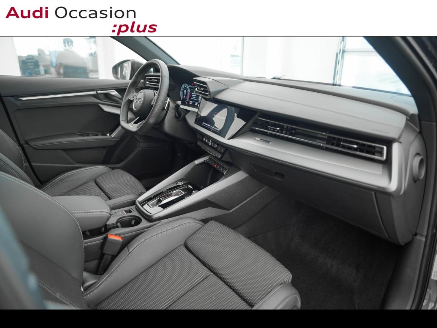 Voitures occasions Audi A3 Sportback S line Montigny-le-Bretonneux