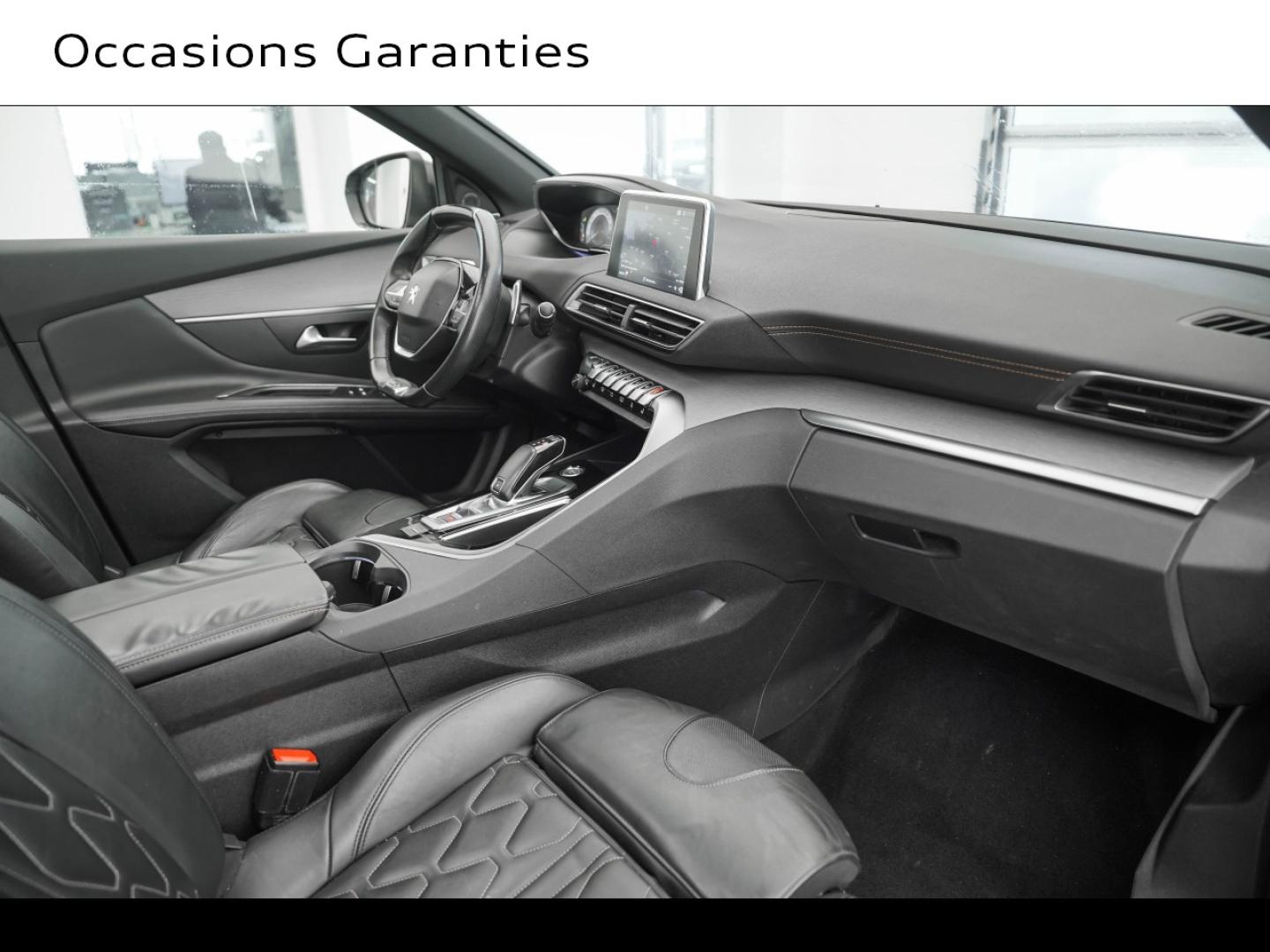 Voitures occasions PEUGEOT 3008 GT Montigny-le-Bretonneux
