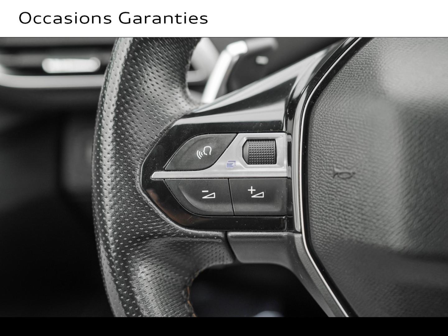 Voitures occasions PEUGEOT 3008 GT Montigny-le-Bretonneux