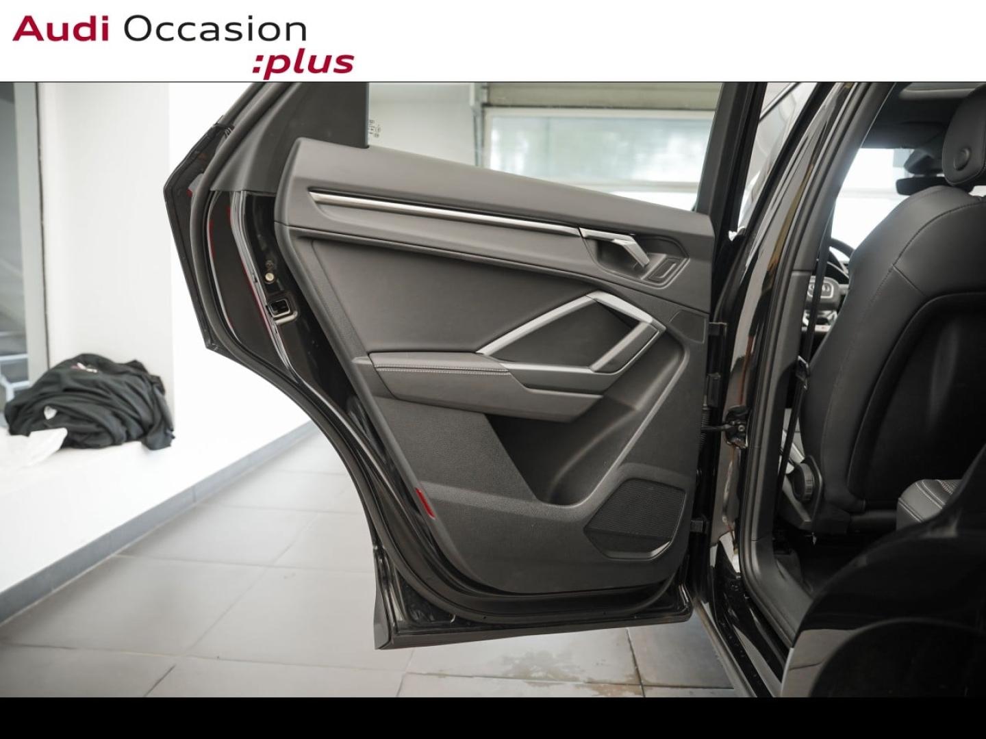 Voitures occasions Audi Q3 Sportback S line Montigny-le-Bretonneux