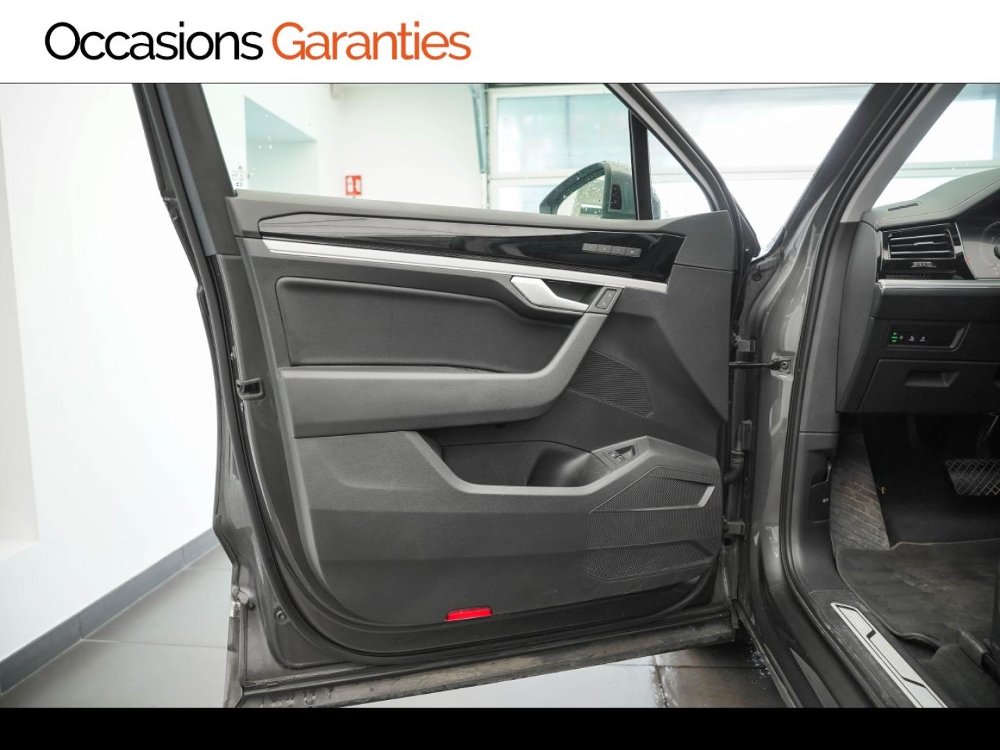 Voitures occasions VOLKSWAGEN TOUAREG Elegance Montigny-le-Bretonneux