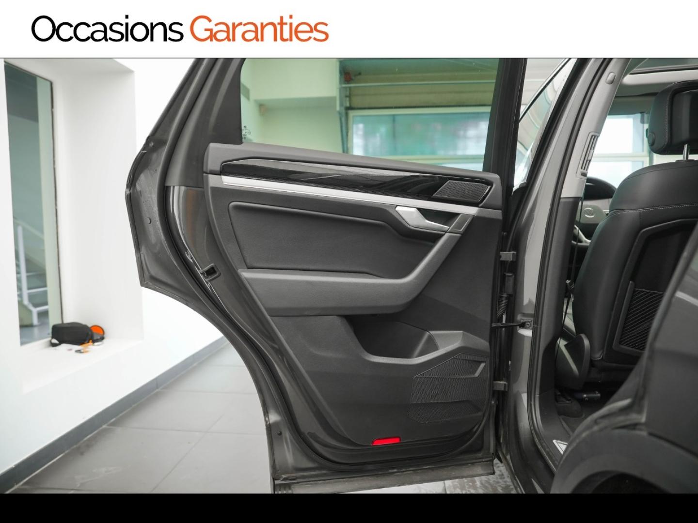 Voitures occasions VOLKSWAGEN TOUAREG Elegance Montigny-le-Bretonneux