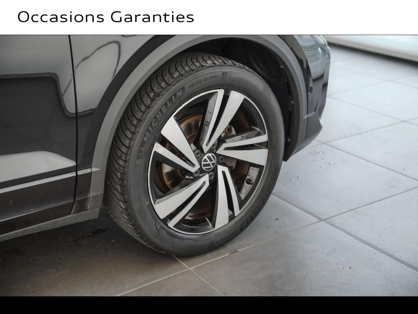 Voitures occasions VOLKSWAGEN T-ROC R-Line Montigny-le-Bretonneux
