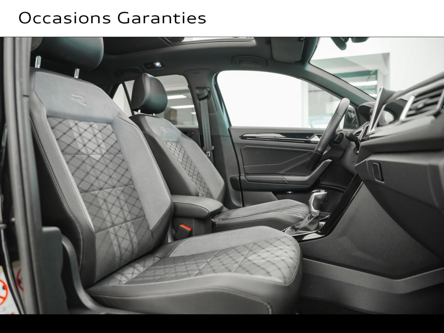 Voitures occasions VOLKSWAGEN T-ROC R-Line Montigny-le-Bretonneux