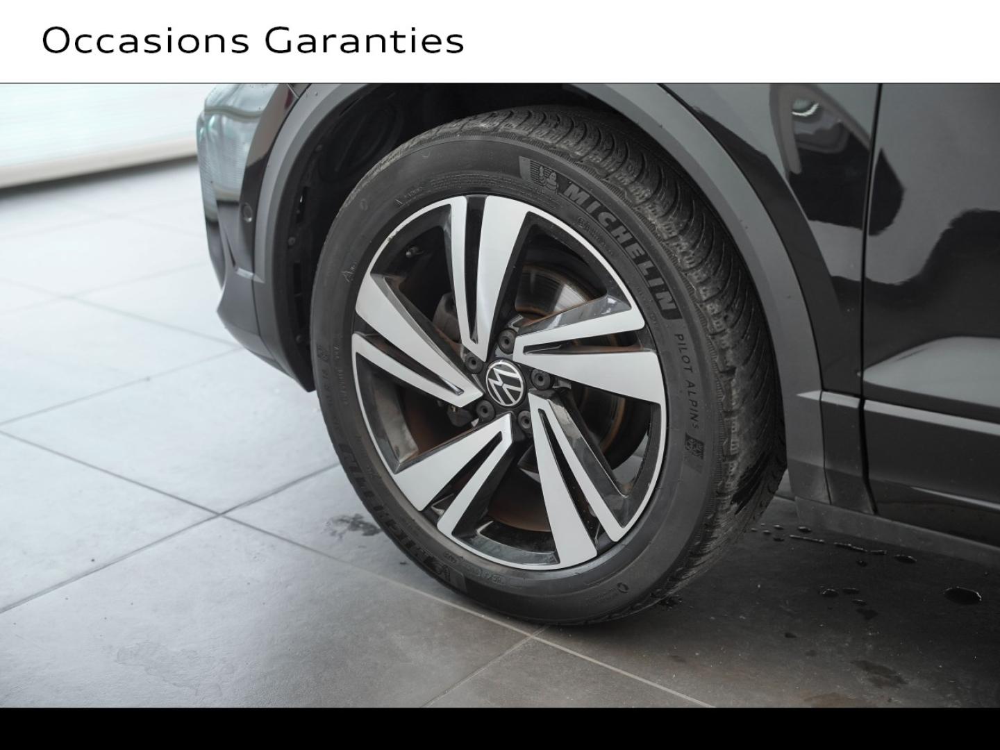Voitures occasions VOLKSWAGEN T-ROC R-Line Montigny-le-Bretonneux