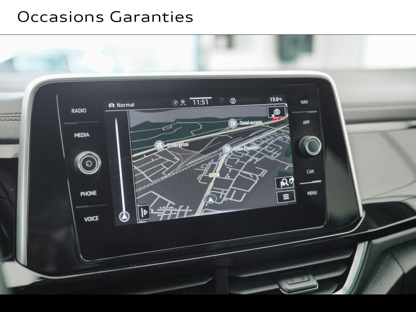 Voitures occasions VOLKSWAGEN T-ROC R-Line Montigny-le-Bretonneux