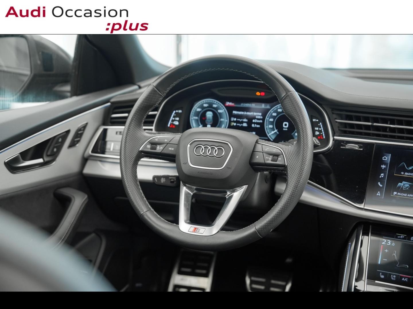 Voitures occasions Audi Q8 Compétition Montigny-le-Bretonneux