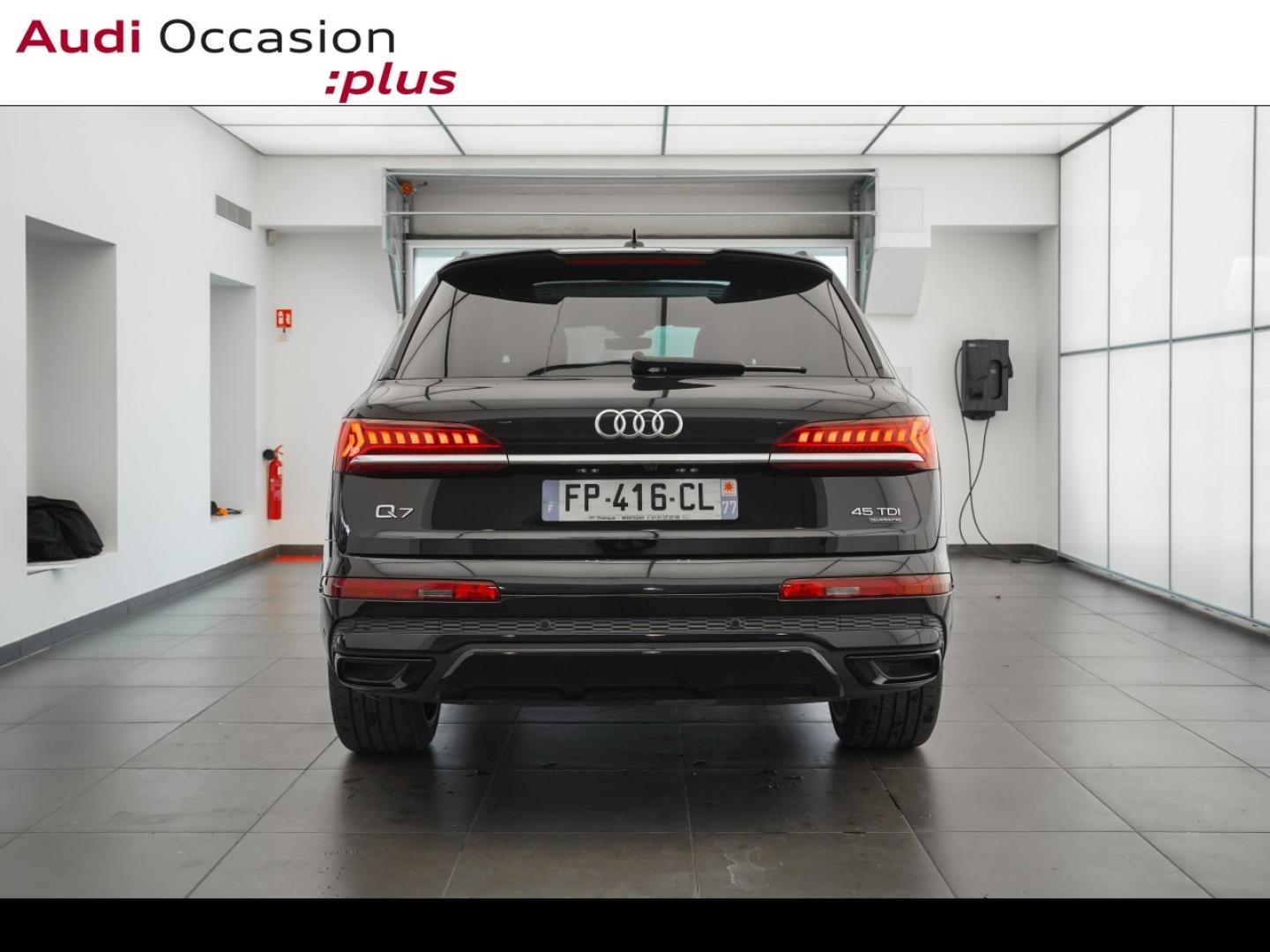 Voitures occasions Audi Q7 S line Montigny-le-Bretonneux