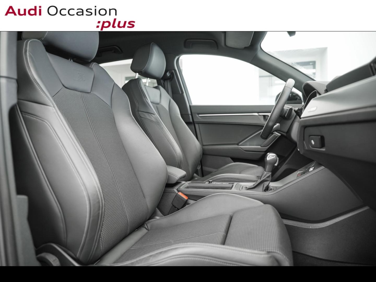 Voitures occasions Audi Q3 S line Montigny-le-Bretonneux