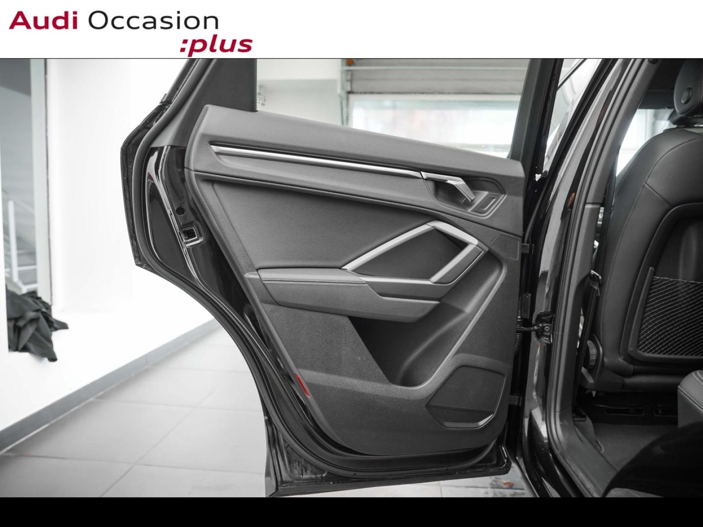 Voitures occasions Audi Q3 S line Montigny-le-Bretonneux