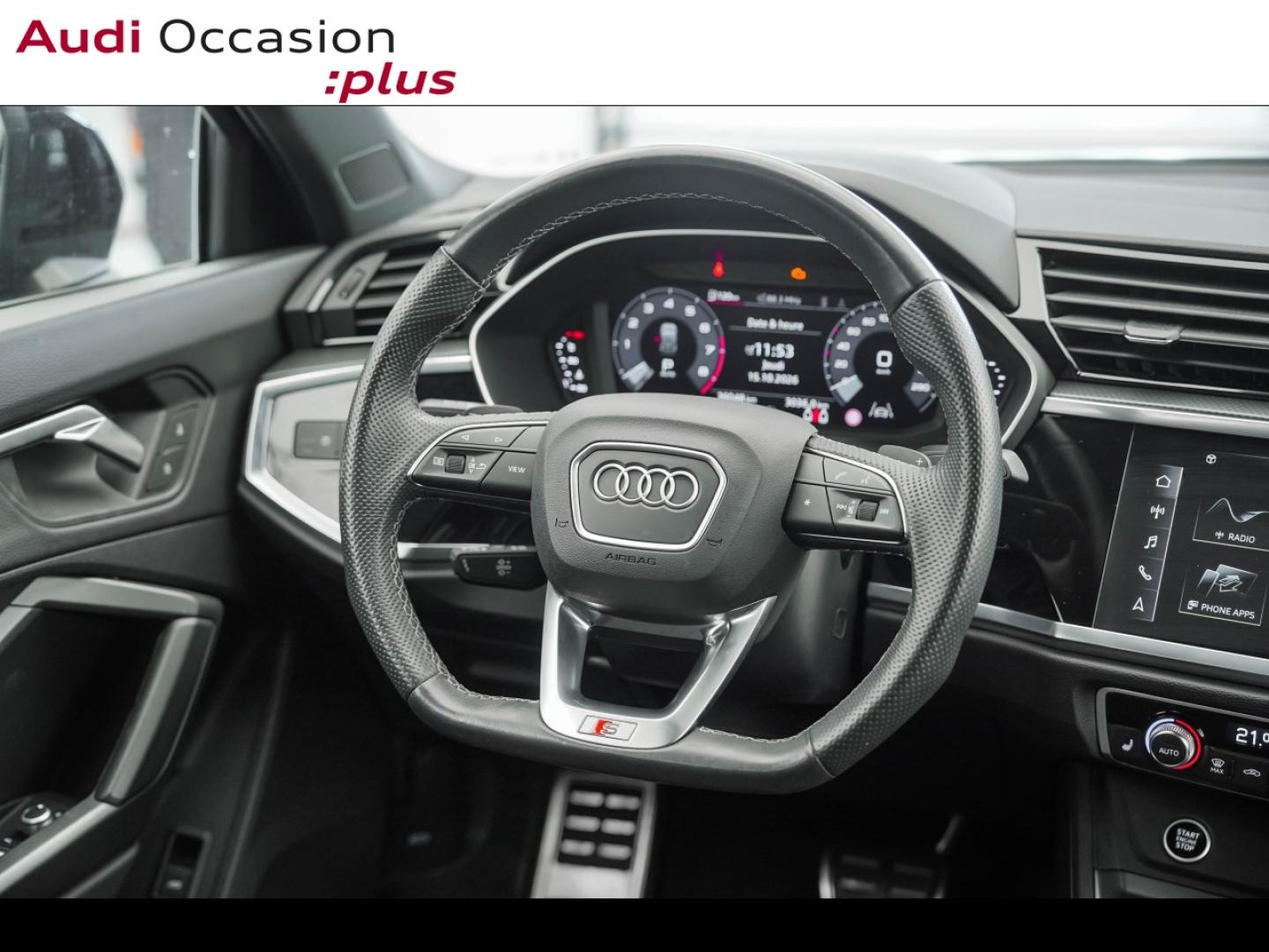 Voitures occasions Audi Q3 S line Montigny-le-Bretonneux