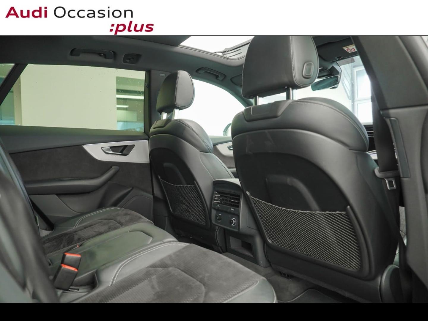 Voitures occasions Audi Q8 S line Montigny-le-Bretonneux