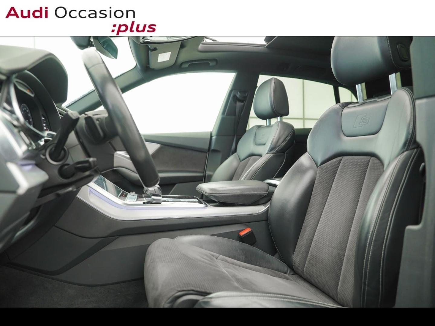 Voitures occasions Audi Q8 S line Montigny-le-Bretonneux