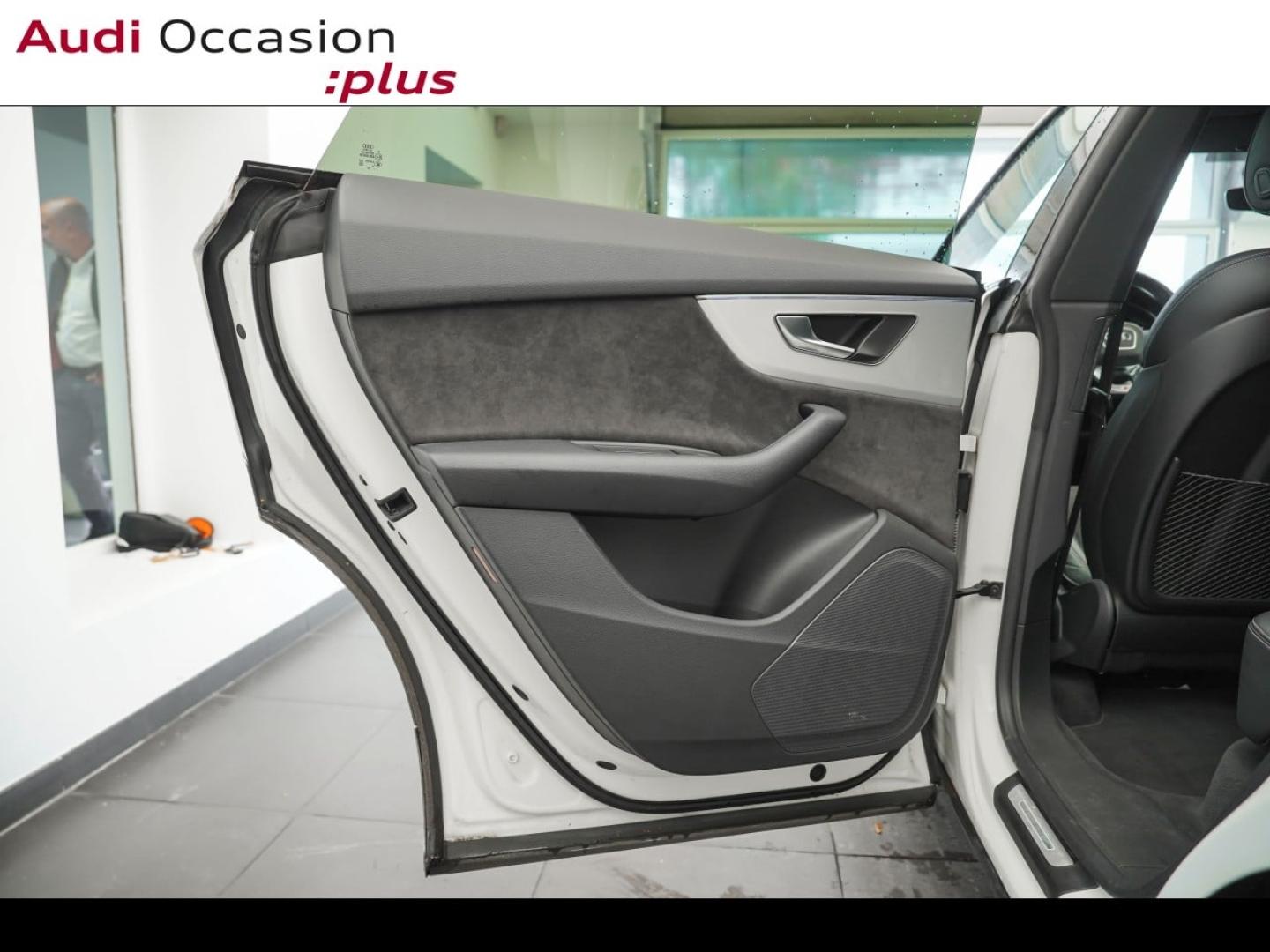 Voitures occasions Audi Q8 S line Montigny-le-Bretonneux