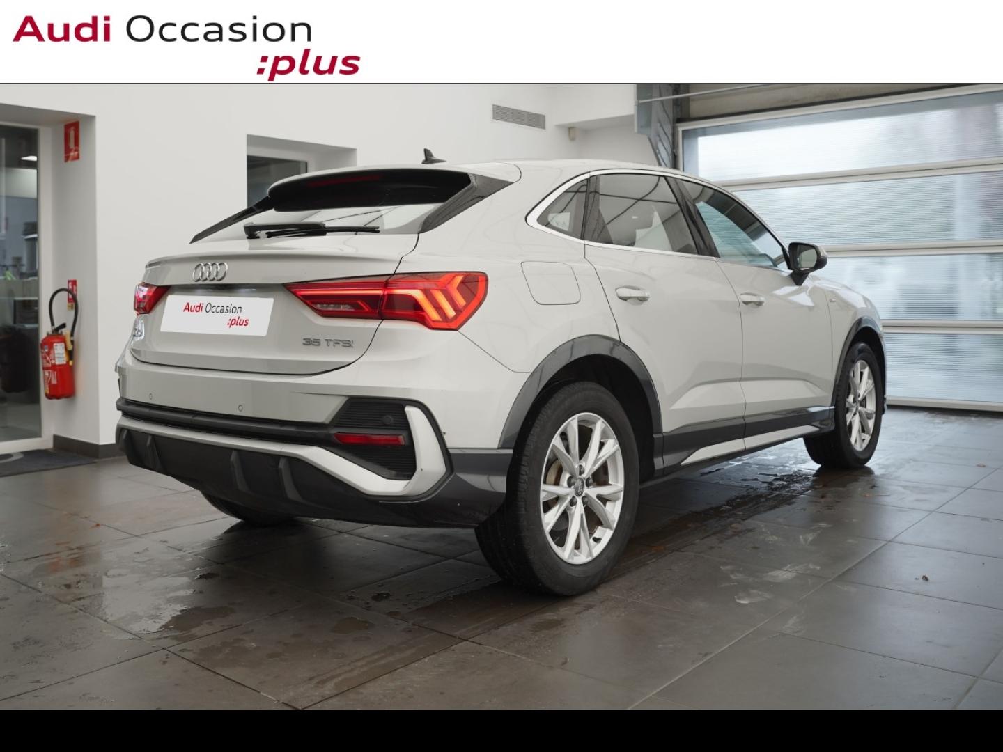 Voitures occasions Audi Q3 Sportback S line Montigny-le-Bretonneux