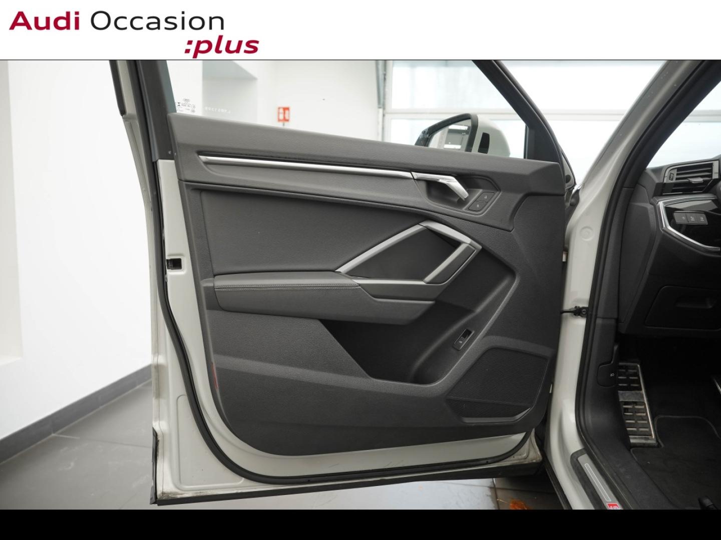 Voitures occasions Audi Q3 Sportback S line Montigny-le-Bretonneux