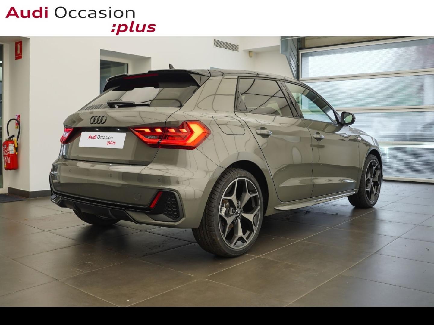 Voitures occasions Audi A1 Sportback S line Montigny-le-Bretonneux