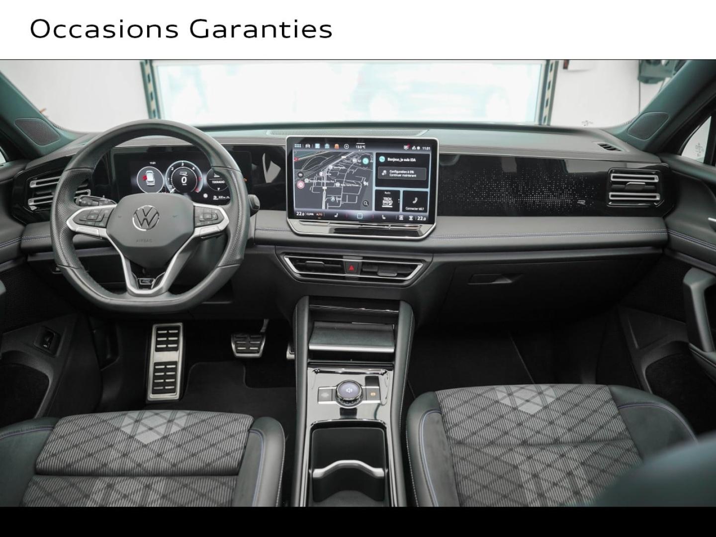 Voitures occasions VOLKSWAGEN TIGUAN R-Line Montigny-le-Bretonneux