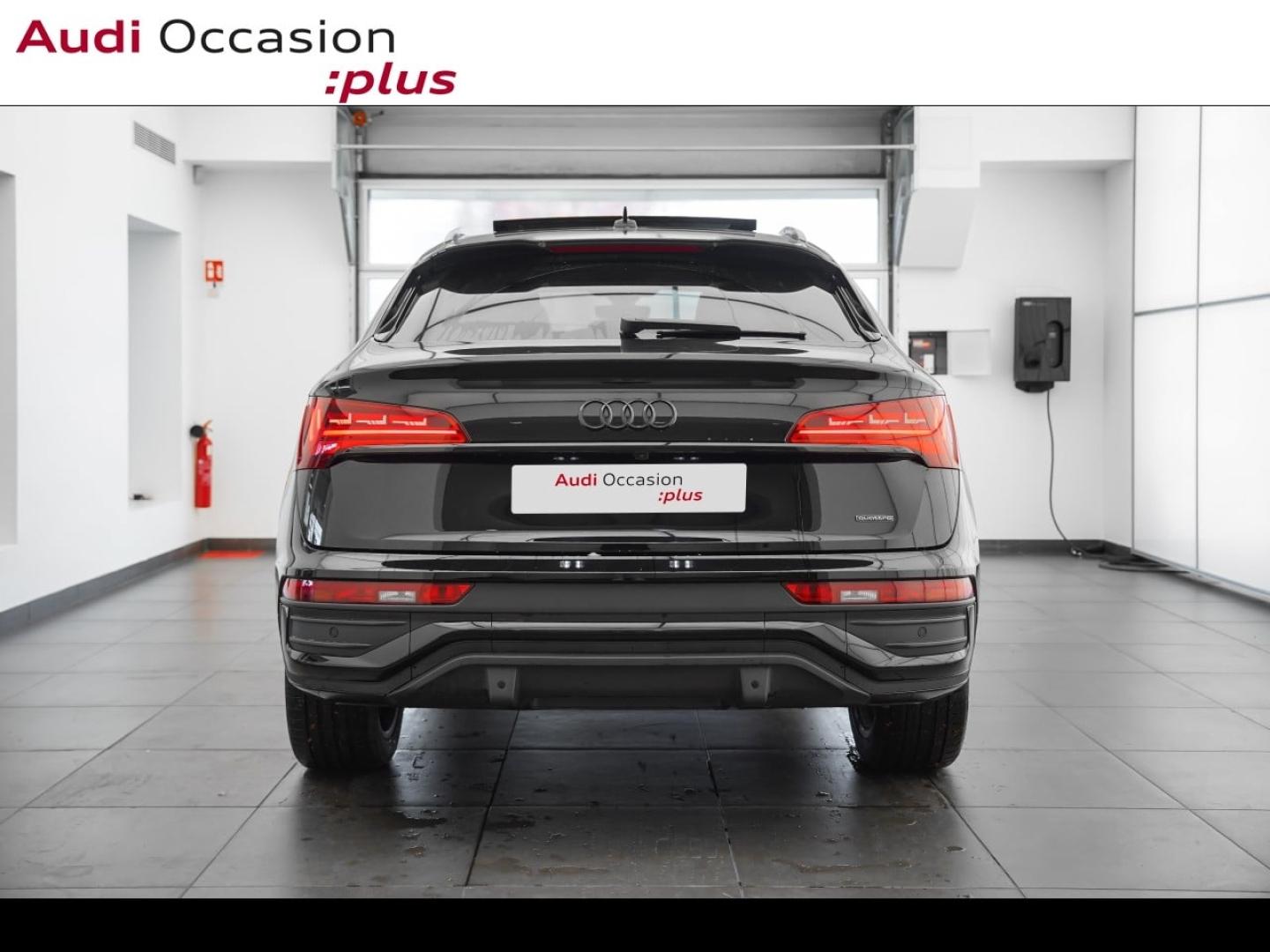 Voitures occasions Audi Q5 Sportback S line Montigny-le-Bretonneux
