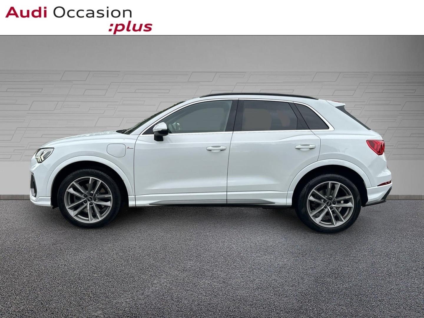 Voitures occasions Audi Q3 S line Vélizy-Villacoublay