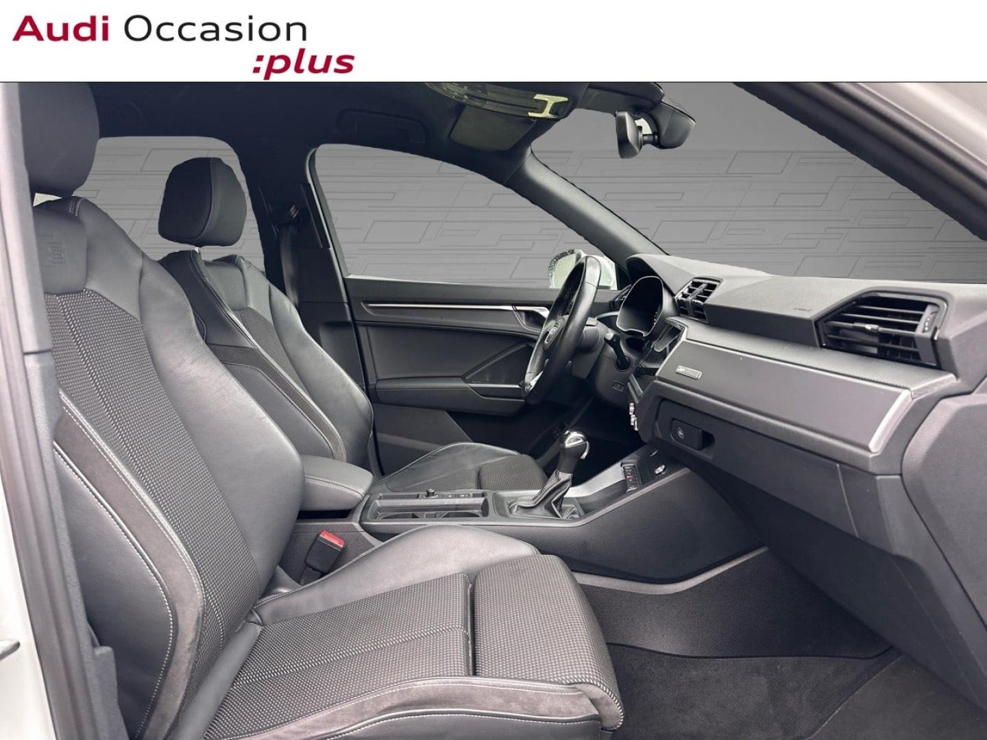 Voitures occasions Audi Q3 S line Vélizy-Villacoublay