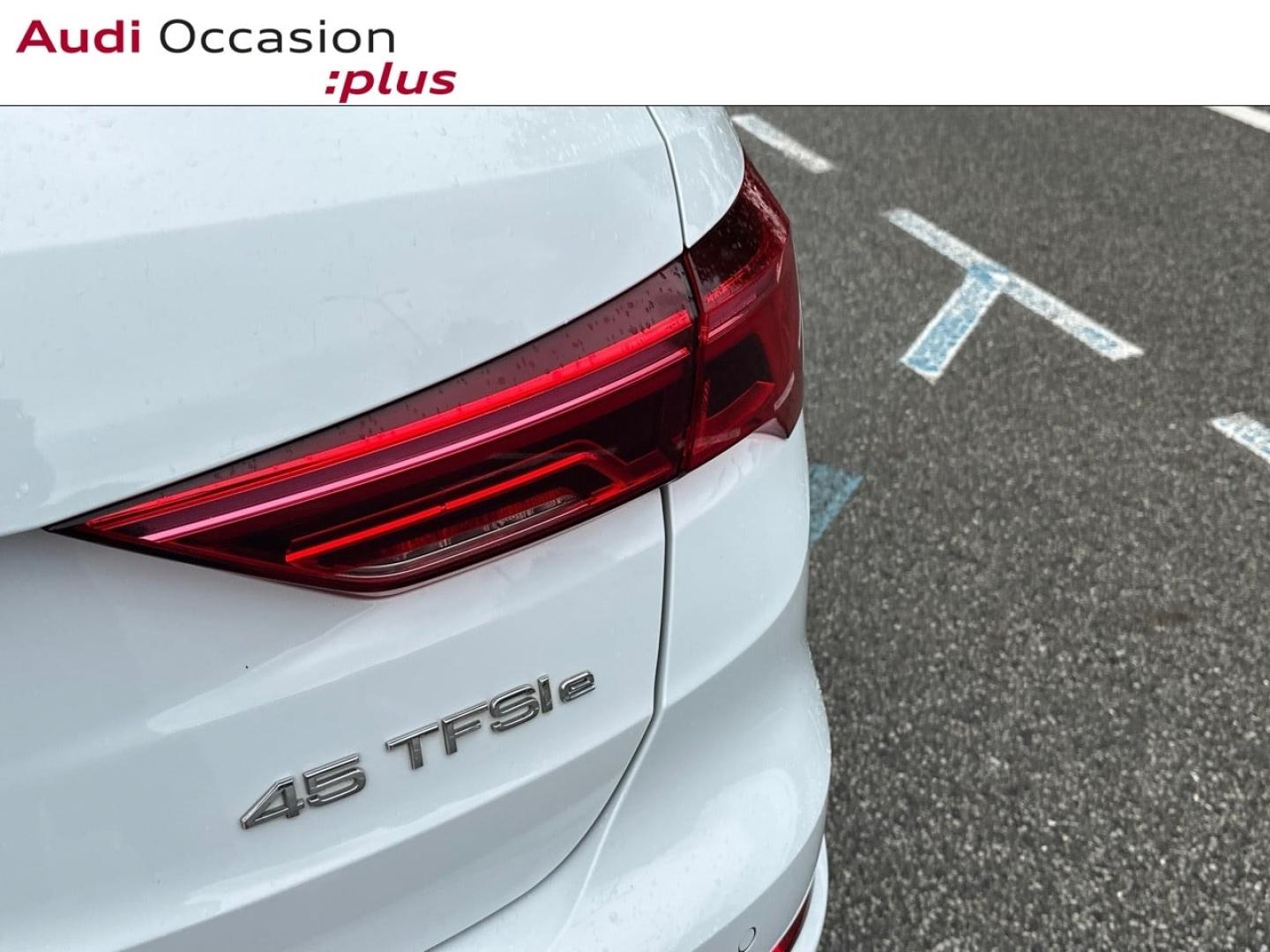 Voitures occasions Audi Q3 S line Vélizy-Villacoublay