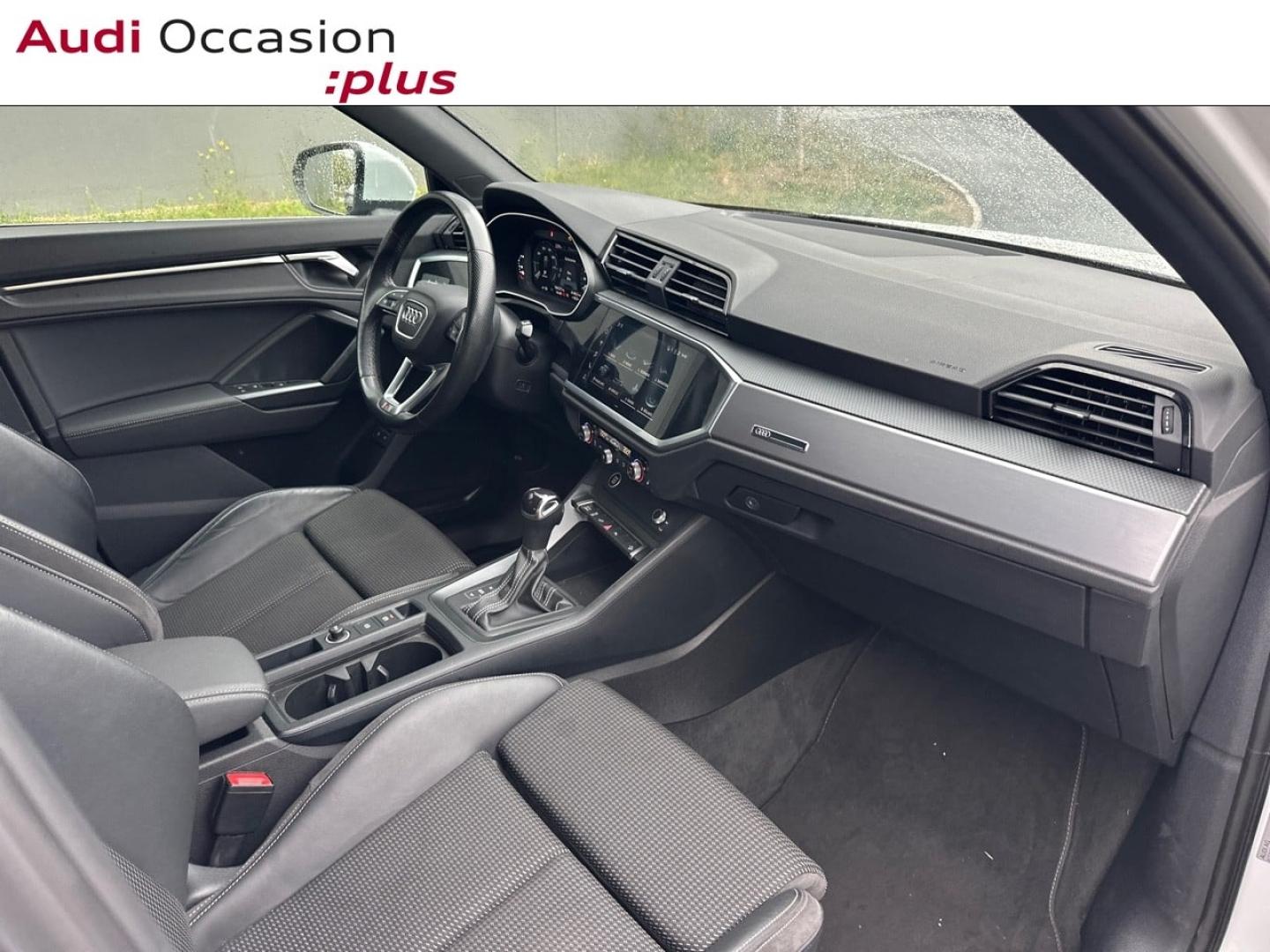 Voitures occasions Audi Q3 S line Vélizy-Villacoublay