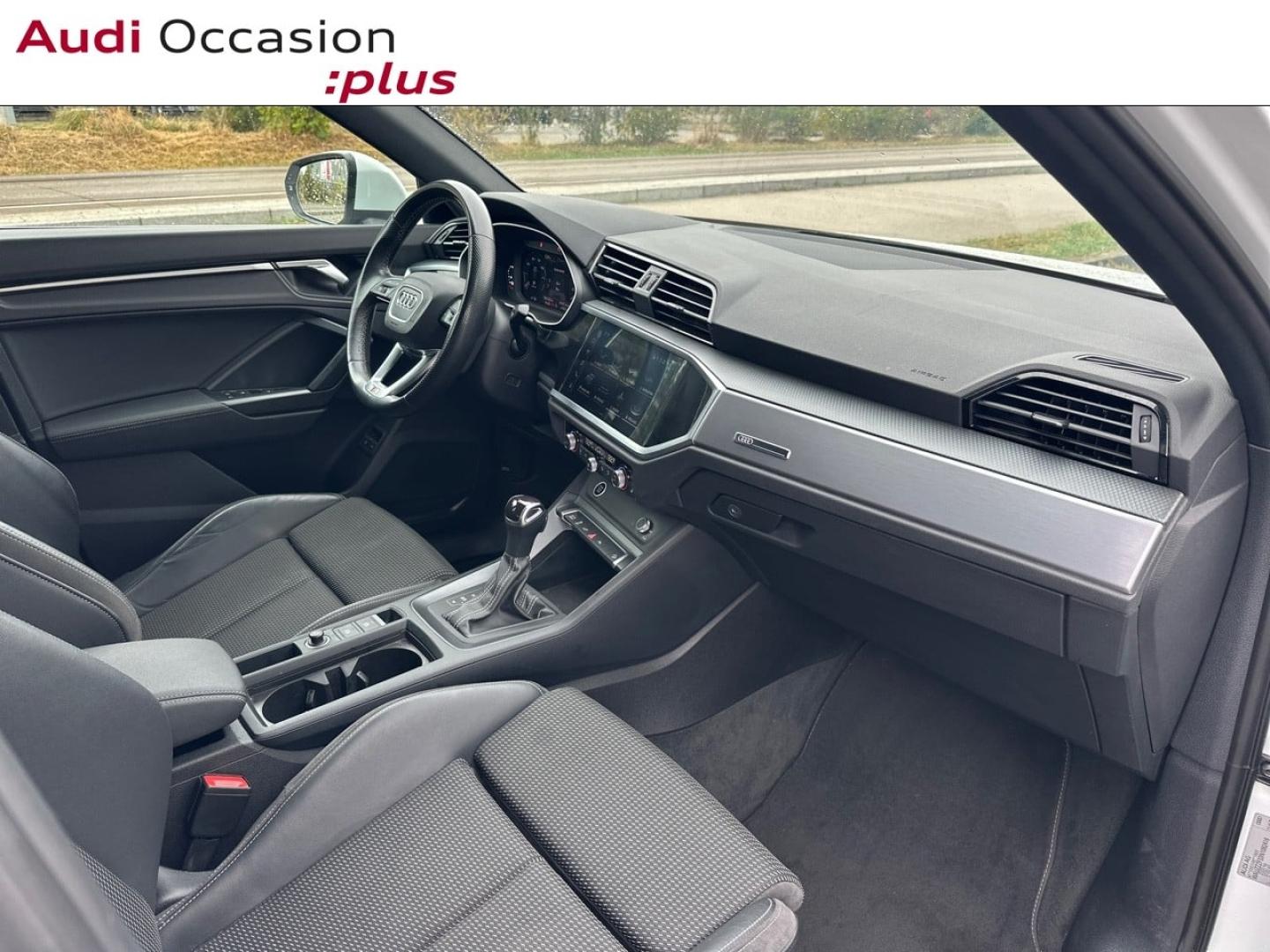 Voitures occasions Audi Q3 S line Vélizy-Villacoublay