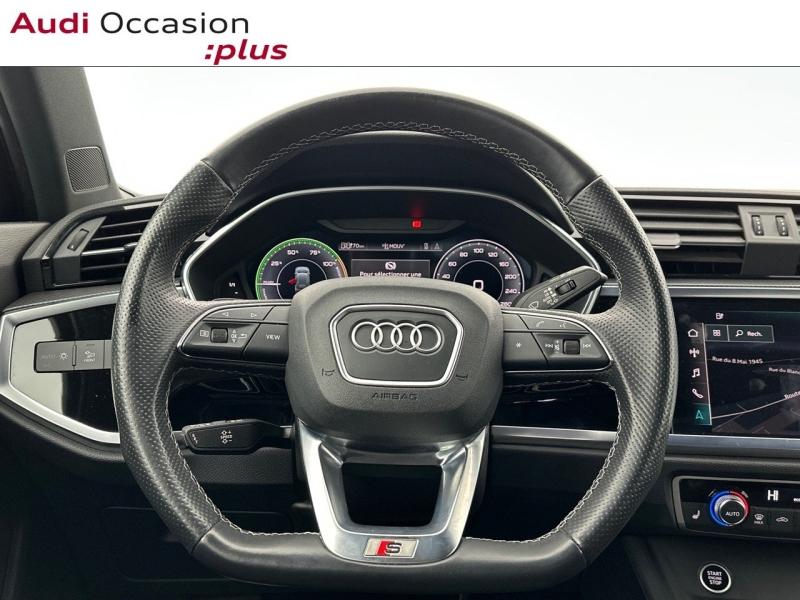 Voitures occasions Audi Q3 S line Vélizy-Villacoublay