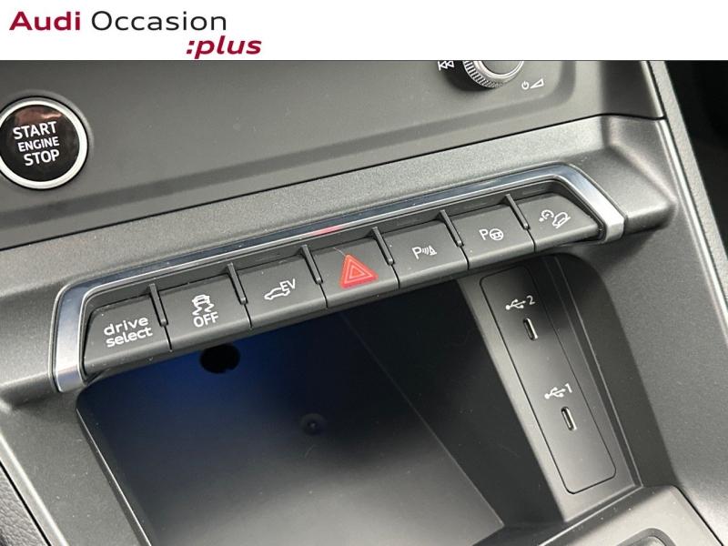 Voitures occasions Audi Q3 S line Vélizy-Villacoublay