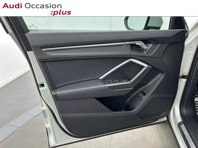 Voitures occasions Audi Q3 Sportback S line Vélizy-Villacoublay