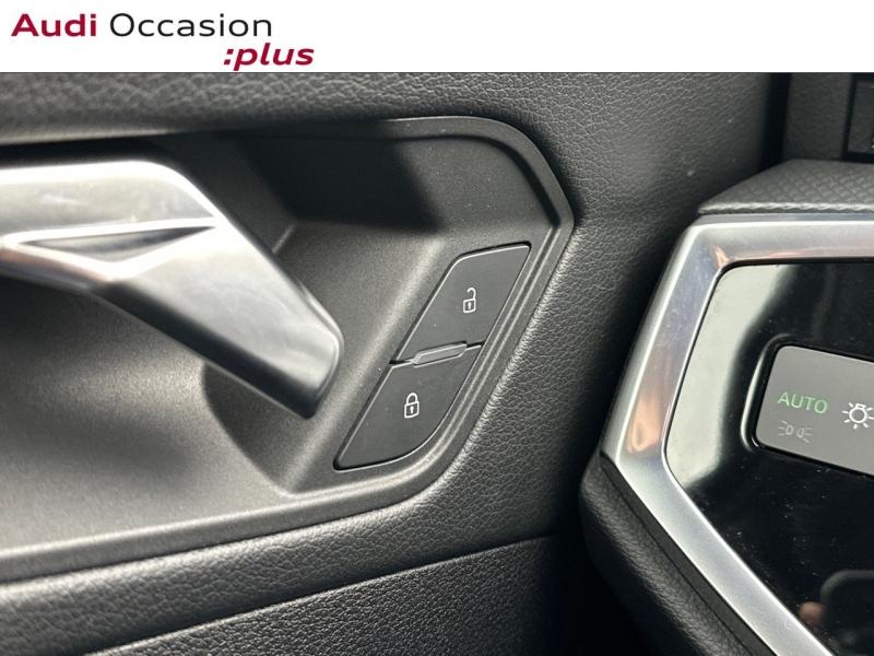 Voitures occasions Audi Q3 Sportback S line Vélizy-Villacoublay