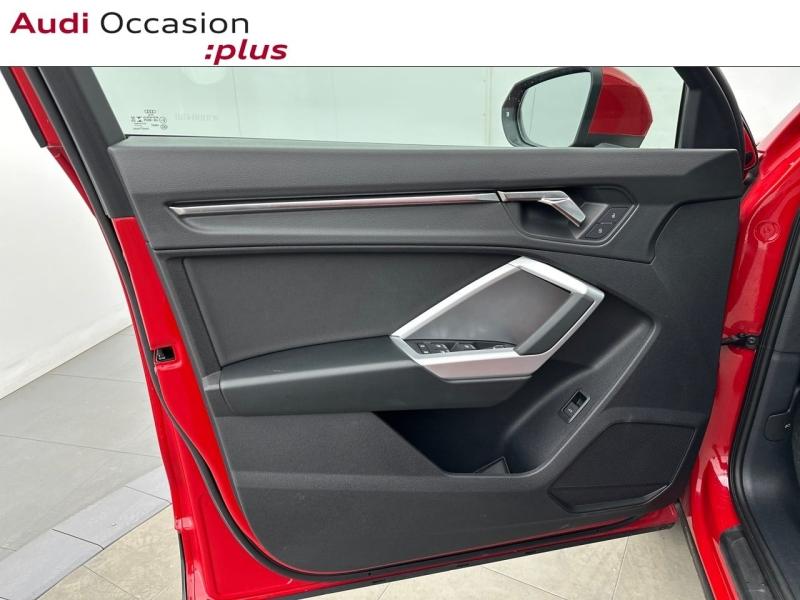 Voitures occasions Audi Q3 Design Vélizy-Villacoublay