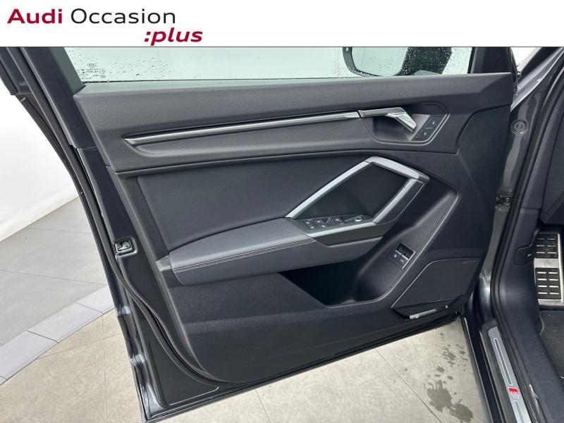Voitures occasions Audi Q3 Sportback S line Vélizy-Villacoublay