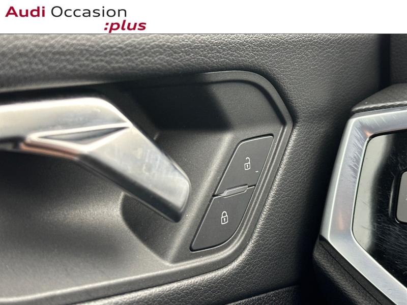 Voitures occasions Audi Q3 Sportback S line Vélizy-Villacoublay