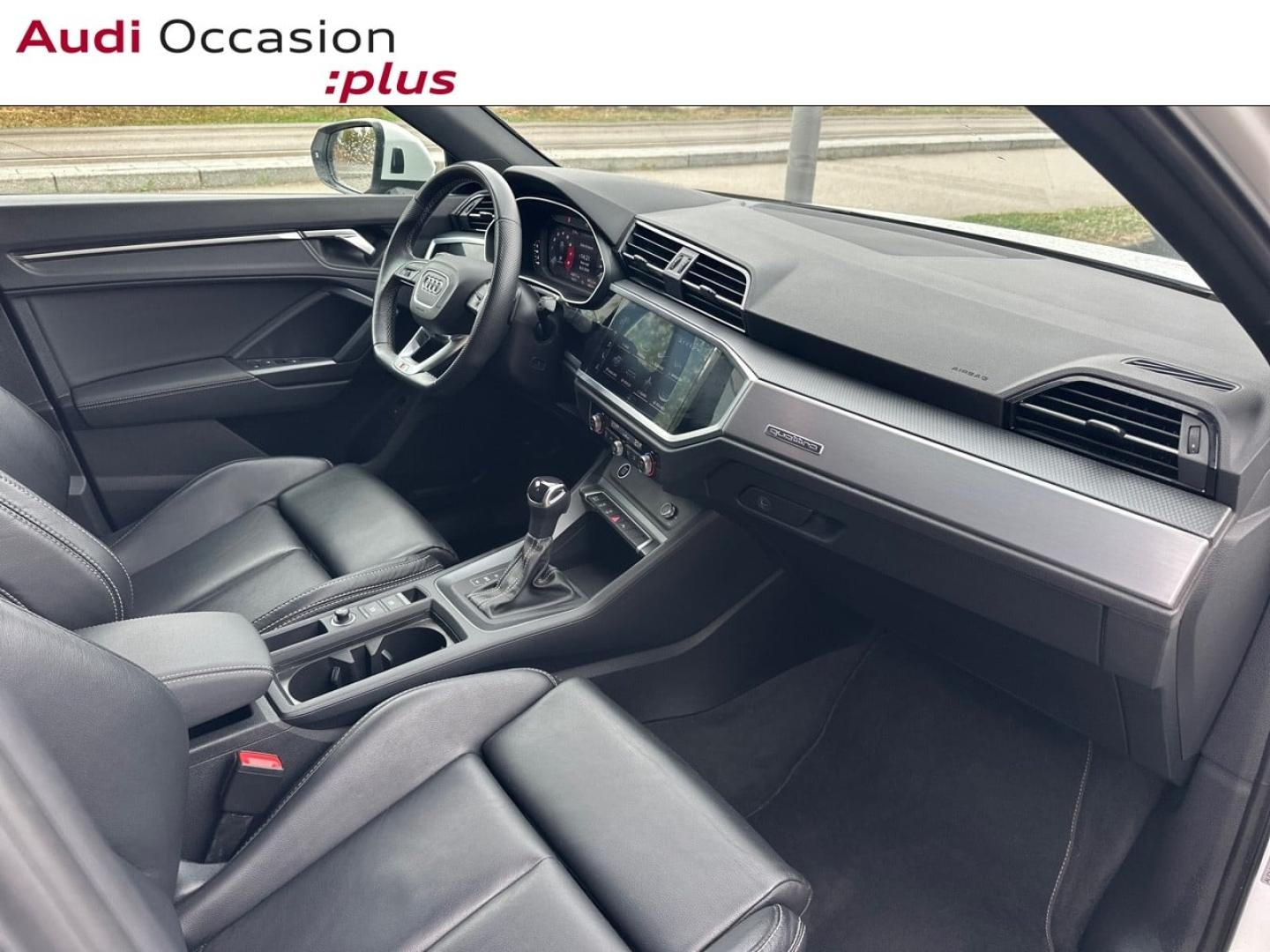 Voitures occasions Audi Q3 Sportback S line Vélizy-Villacoublay