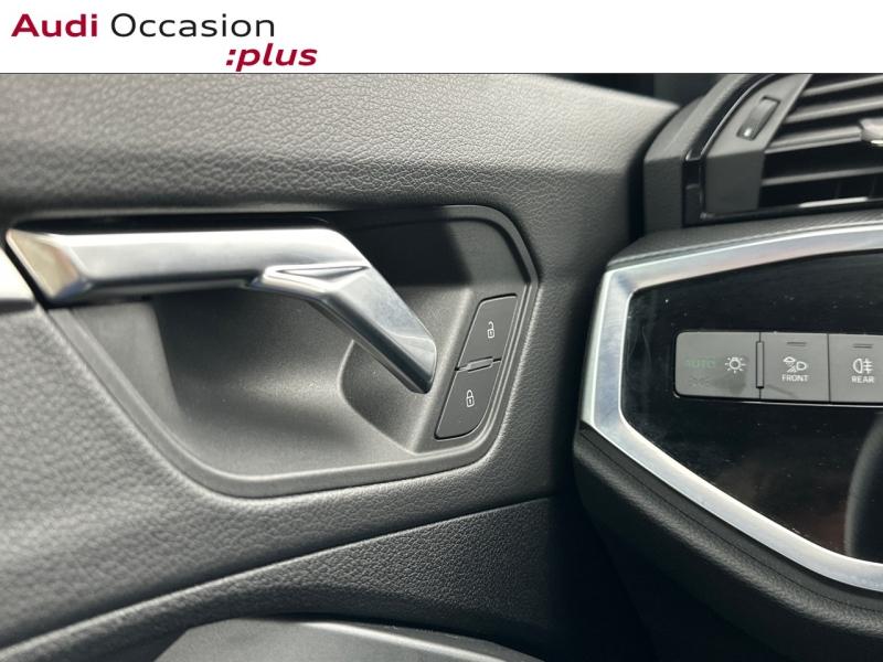 Voitures occasions Audi Q3 S line Vélizy-Villacoublay